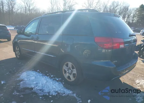 2004 Toyota Sienna Xle Limited z USA, uszkodzony, nr VIN 5TDZA22C34S154678